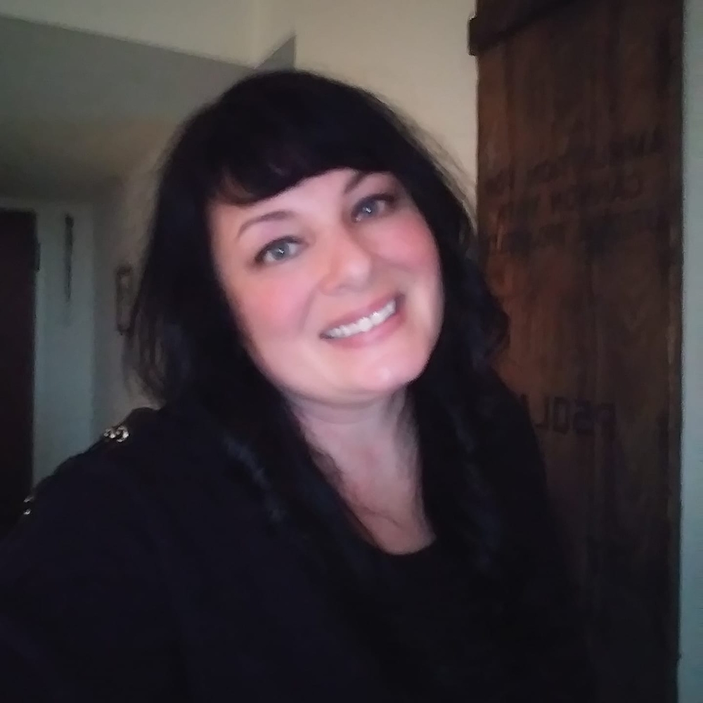 Meet your Posher, Renea